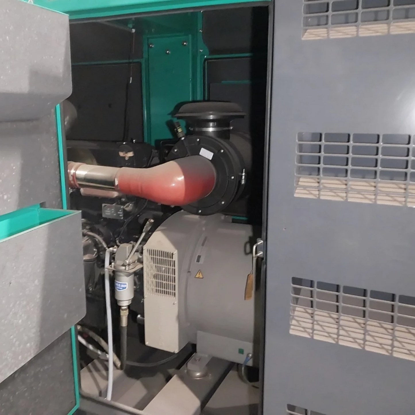 New 300kVA FPT F2CE0685B-D Genset @ 7FP300