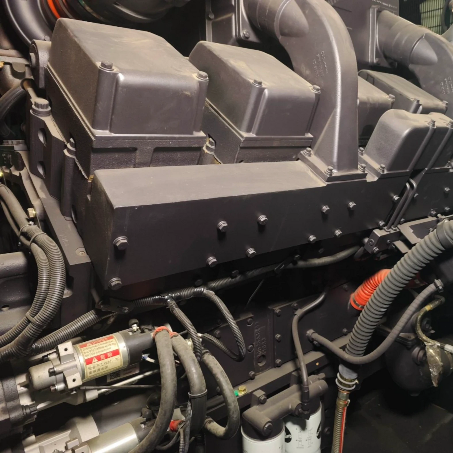 New 800kVA Cummins KTA38-G2B Genset @ 2CU800
