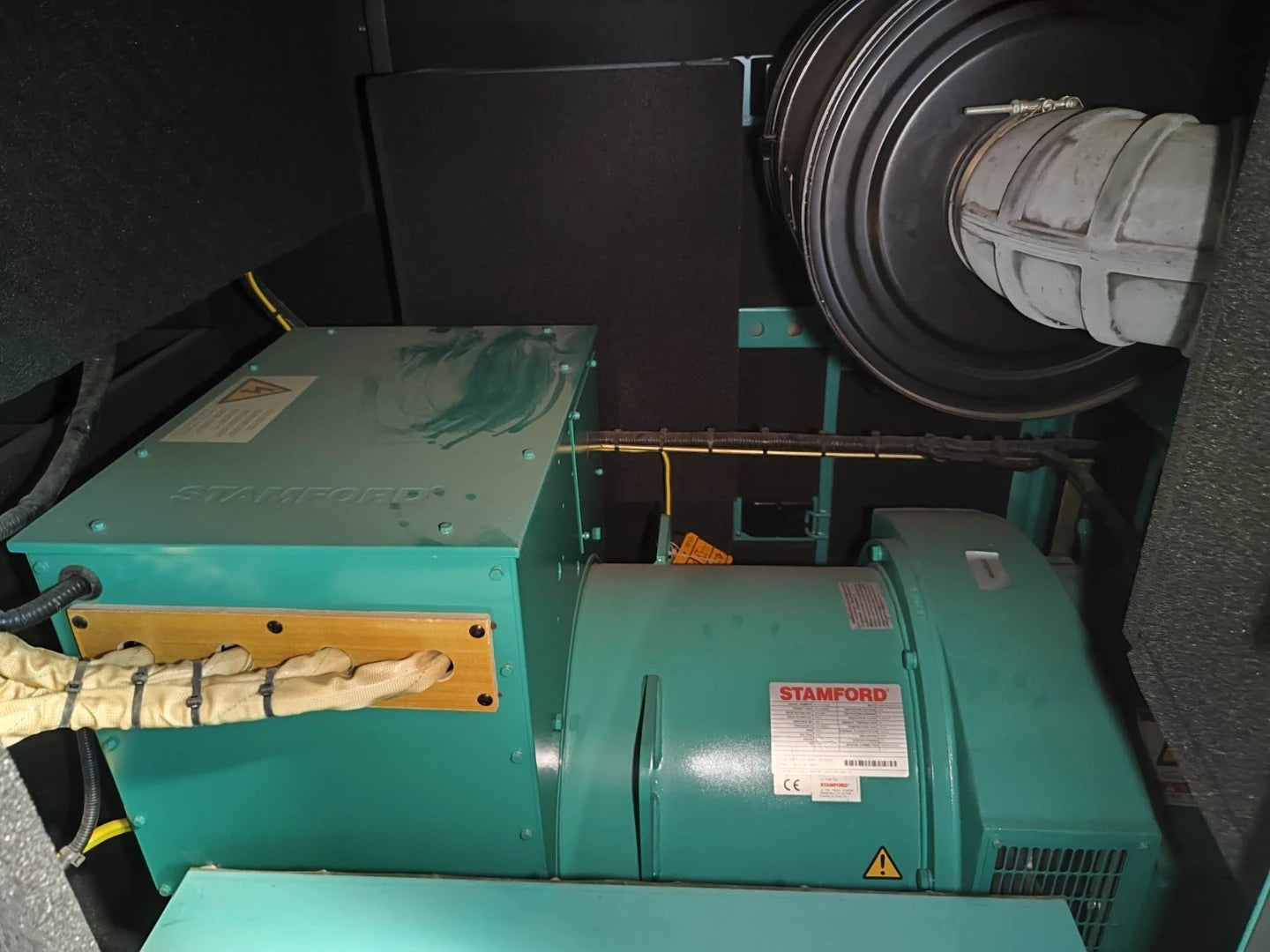 NEW 300KVA CUMMINS NTA855-G1B GENSET @ 2CU300