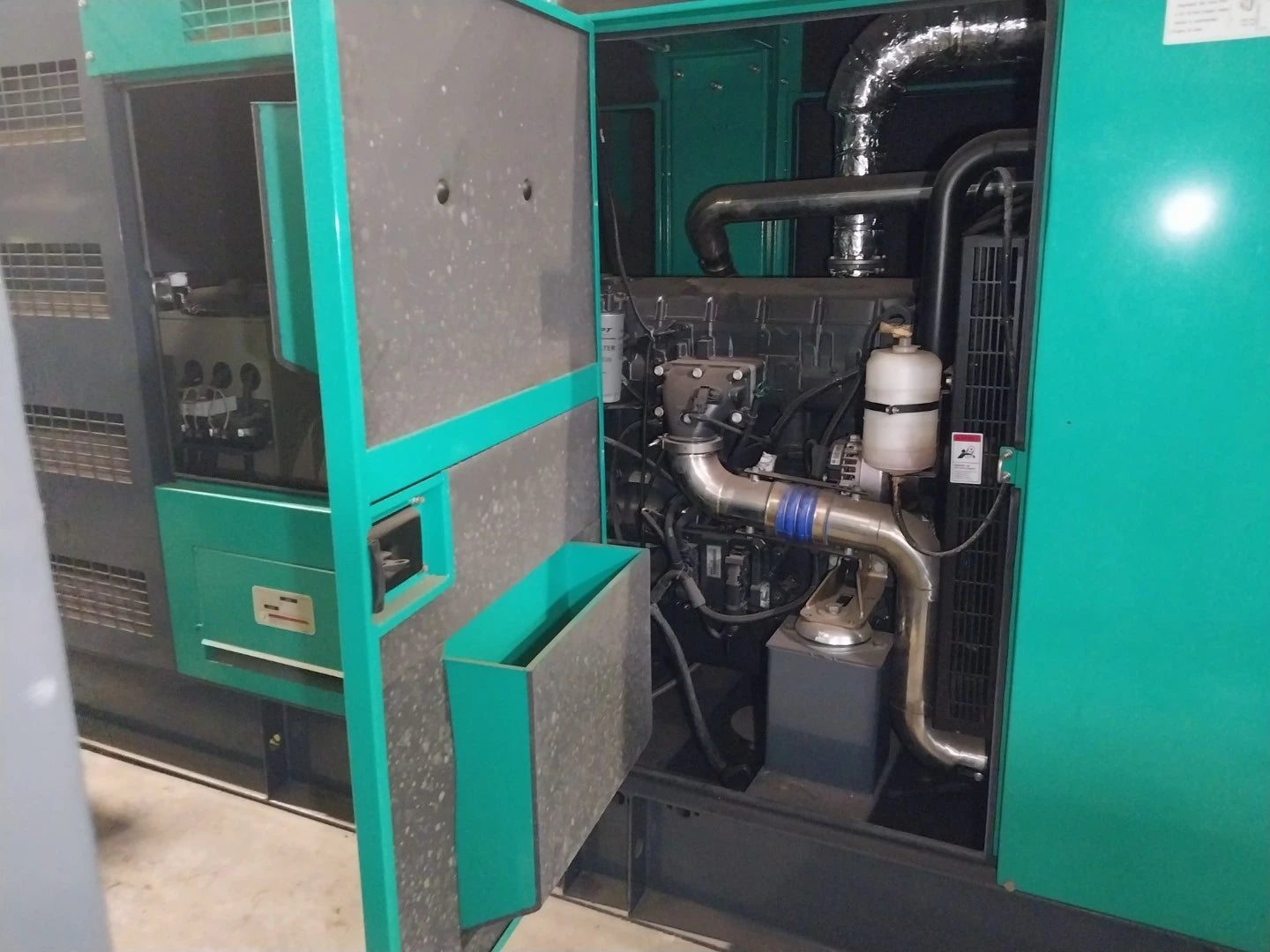 NEW 300KVA FPT F2CE0685B-D GENSET @ 7FP300