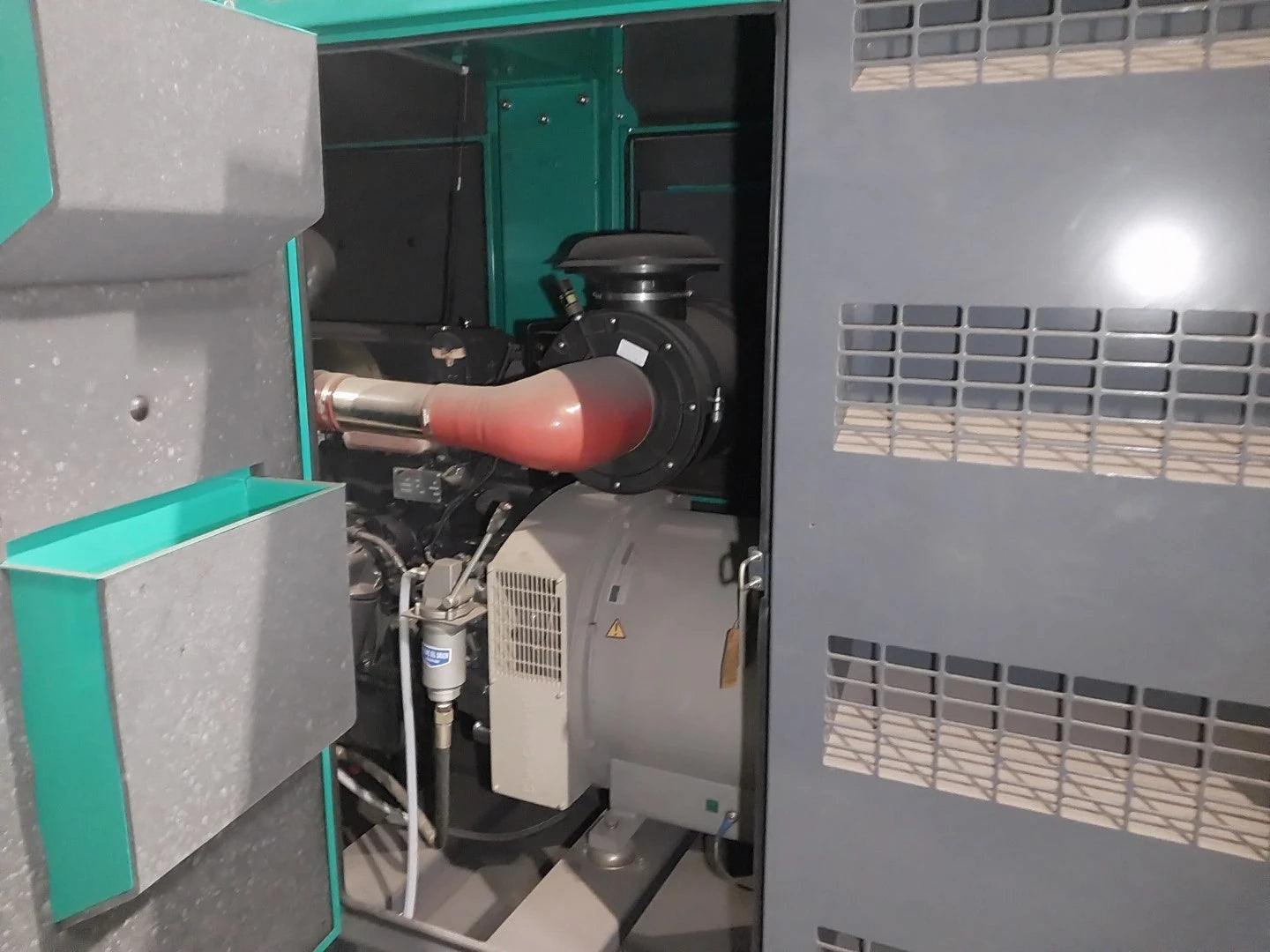 NEW 300KVA FPT F2CE0685B-D GENSET @ 7FP300
