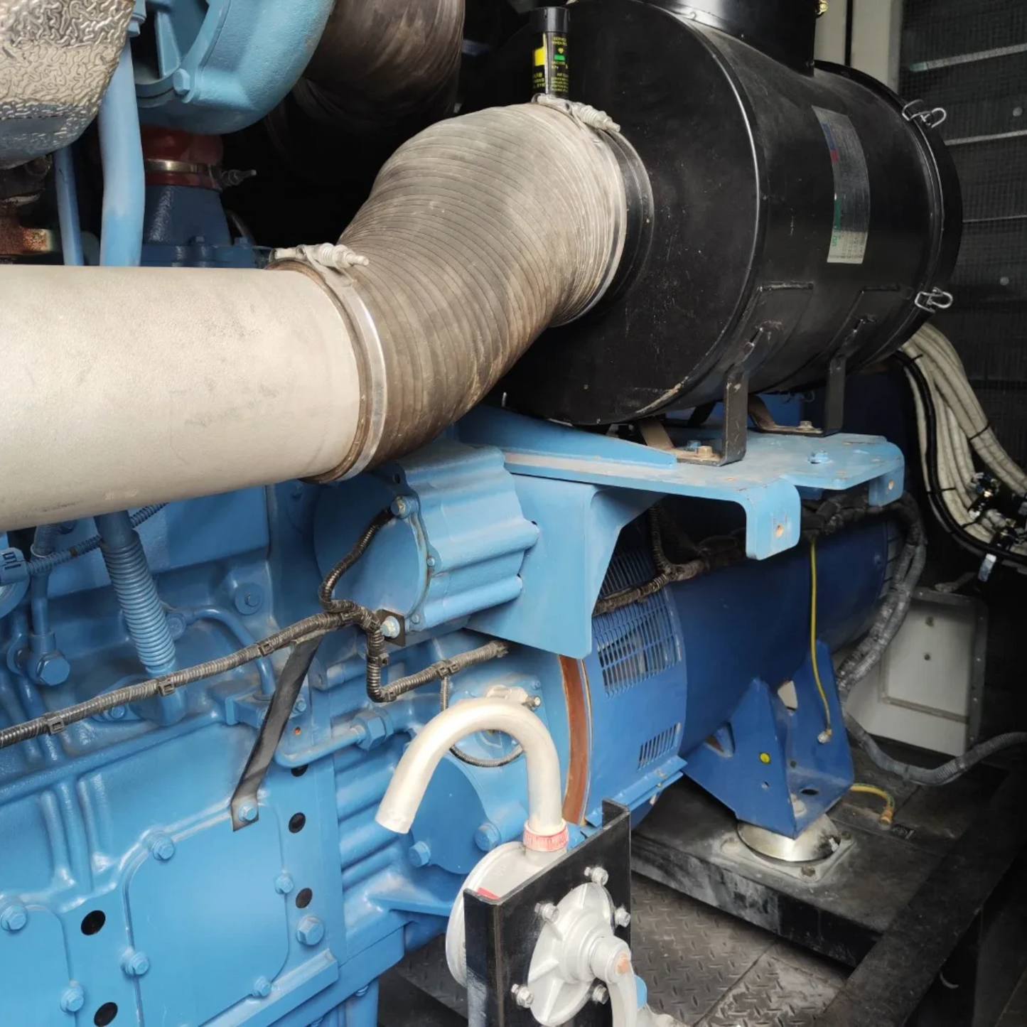 New 1000kVA Yuchai YC6TH1320-D31 Genset @ 27YU1000
