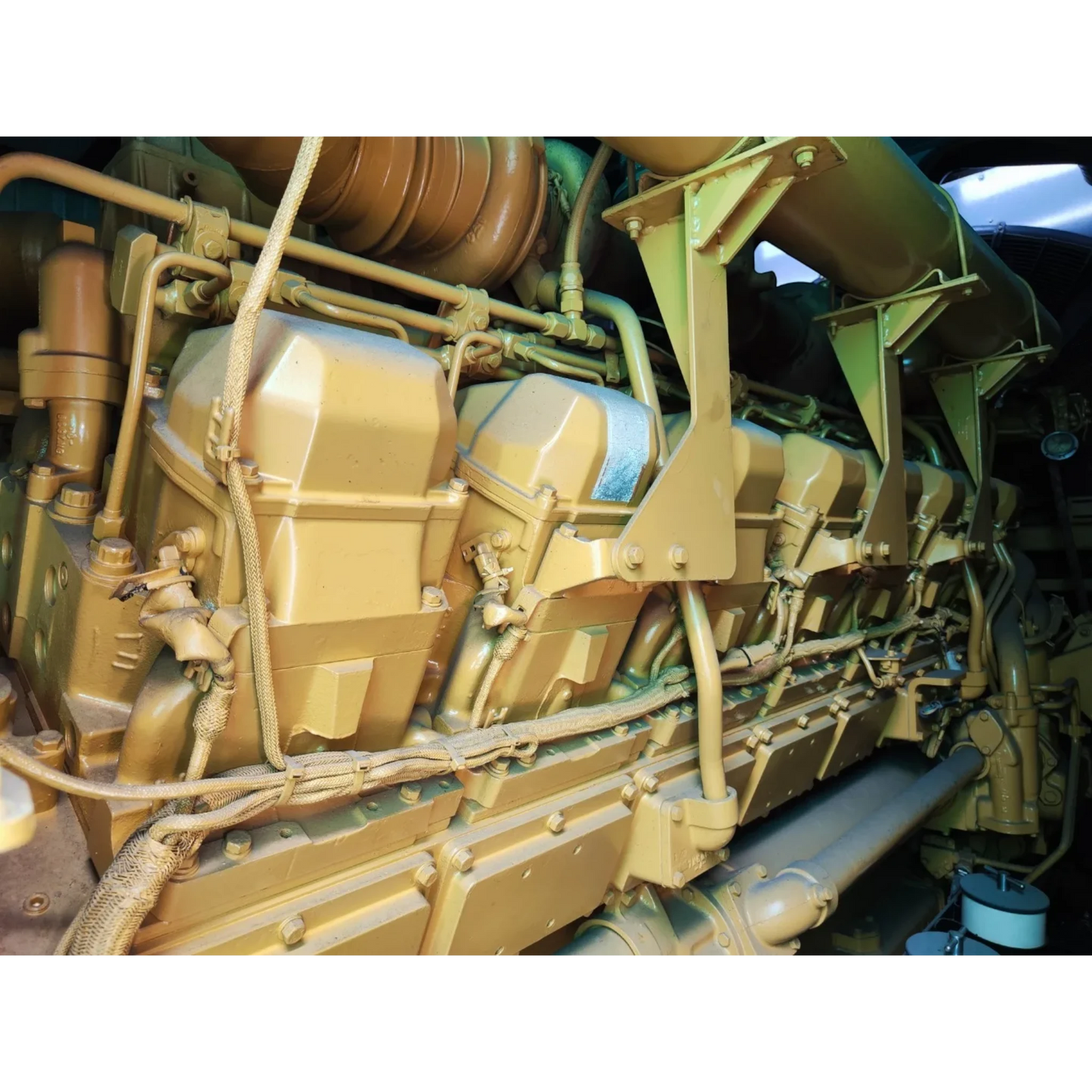 Used 2000kVA Caterpillar 3516B-DITA Genset @ 5CA2000