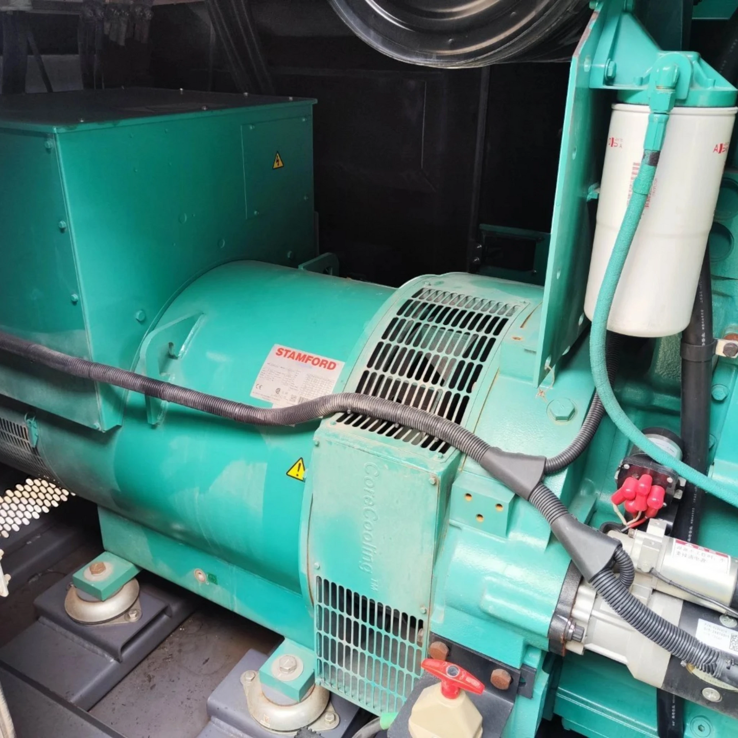 Used 500kVA Cummins KTA19-G4 Genset @ 18CU500