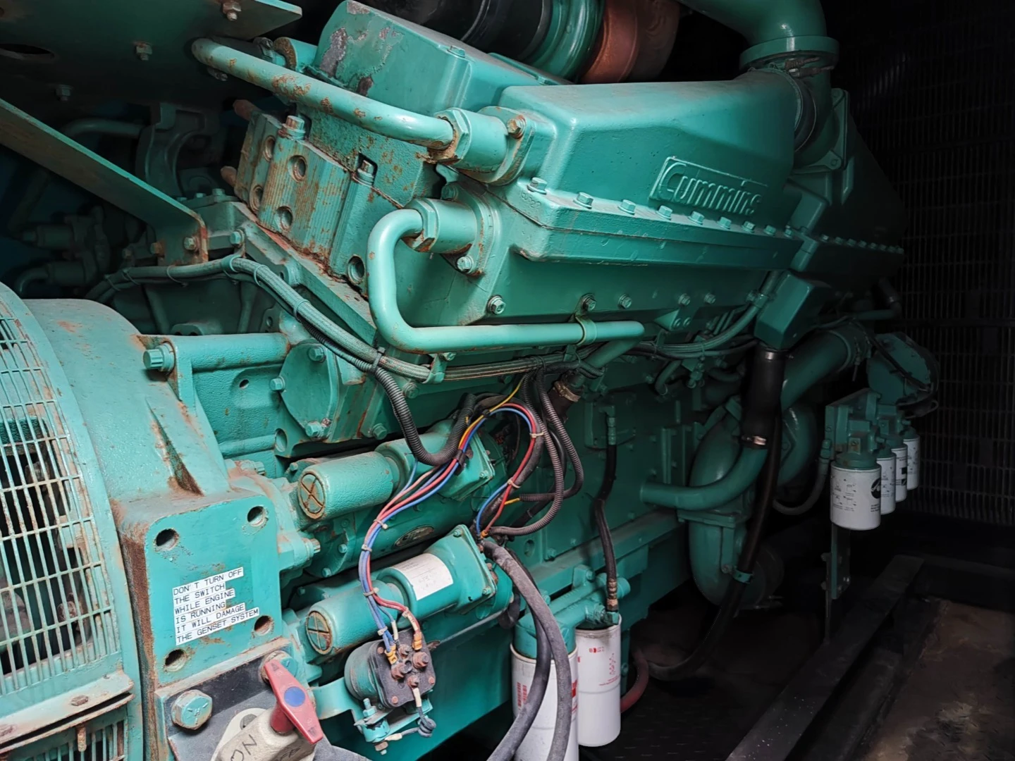 USED 1000KVA CUMMINS KTA38-G5 GENSET @ 13CU1000