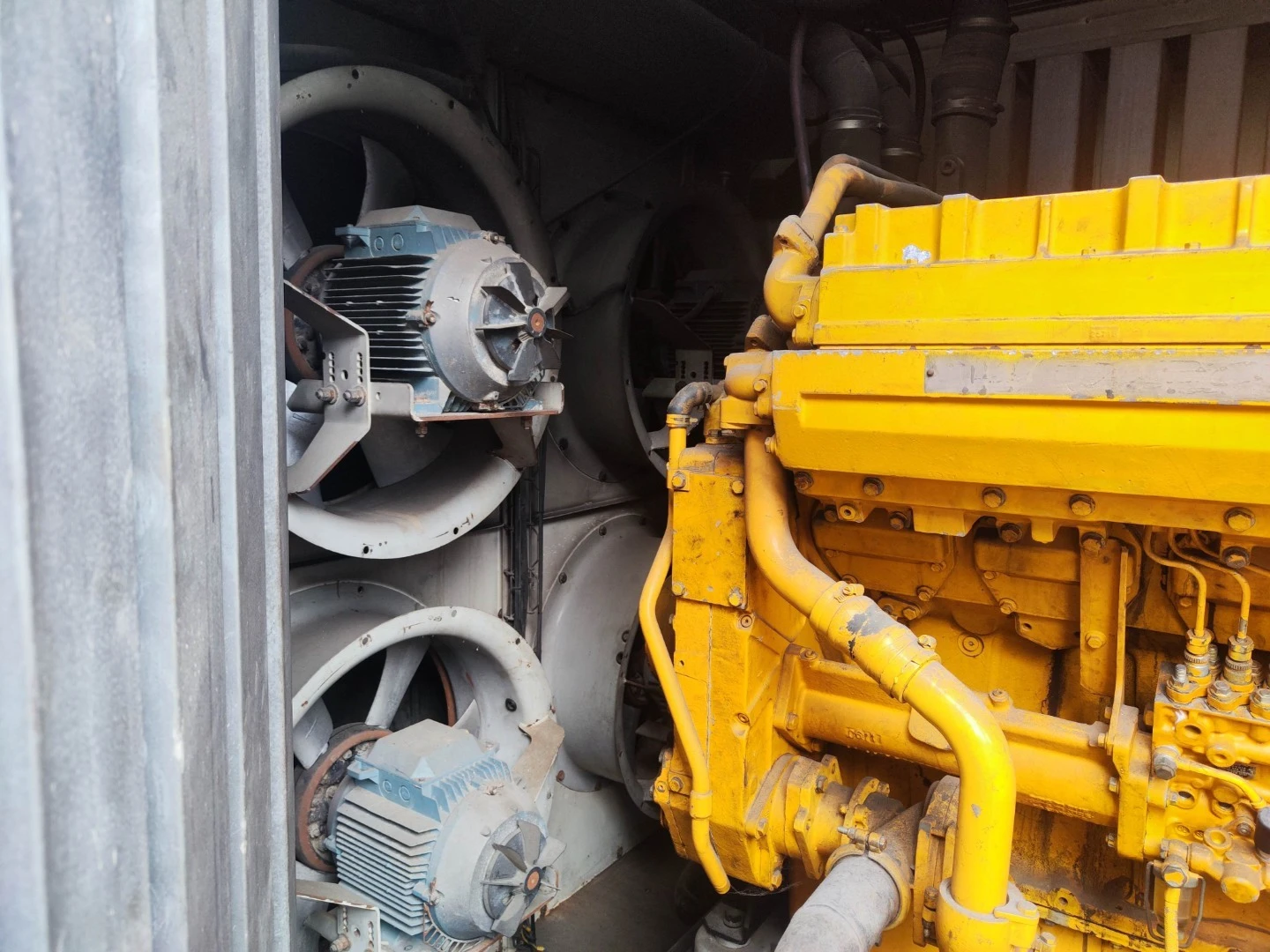 USED 1000KVA CUMMINS QST30-G4 GENSET @ 9CU1000