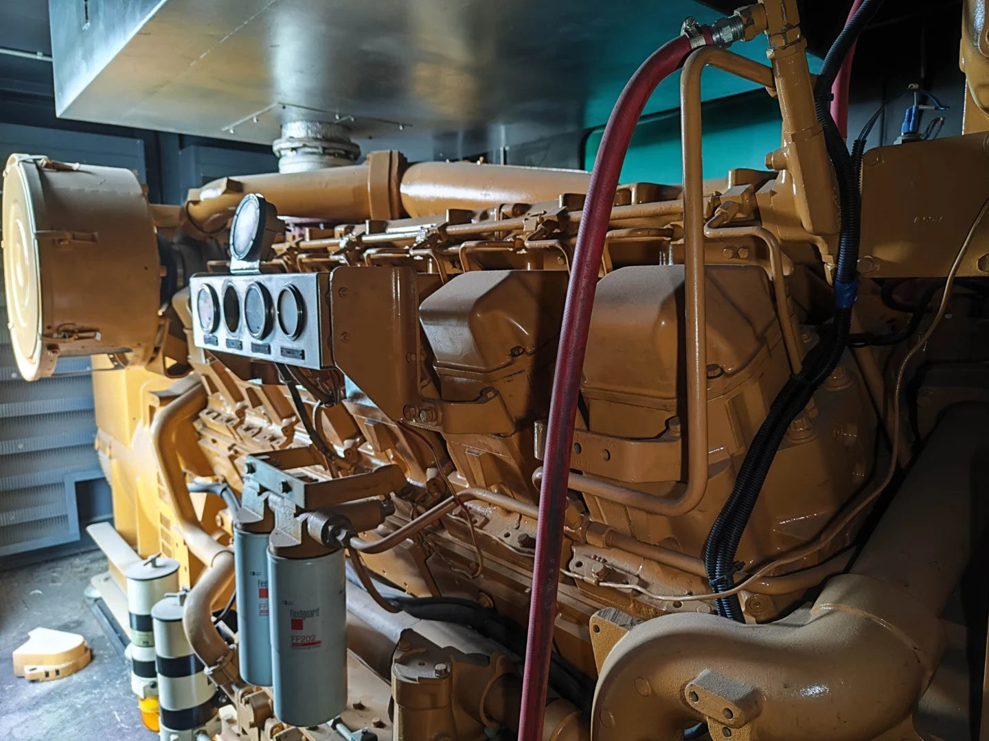 USED 1250KVA CATERPILLAR 3512-DITA GENSET @ 4CA1250