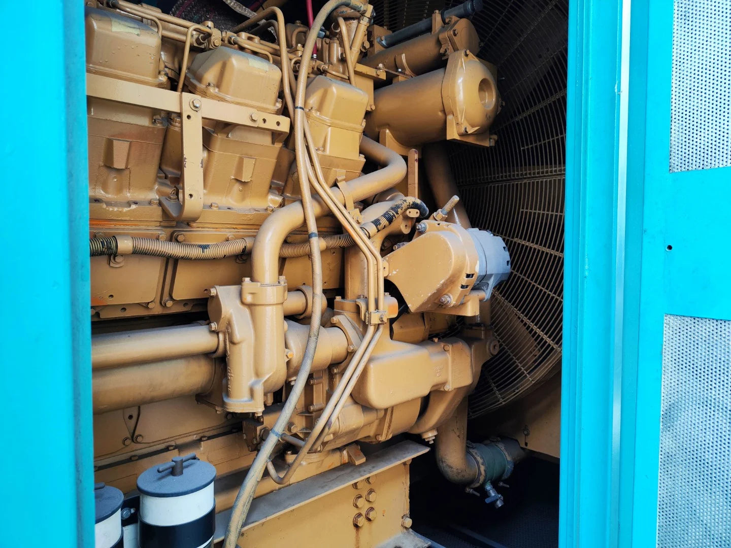 USED 1500KVA CATERPILLAR 3516 GENSET @ 10CA1500
