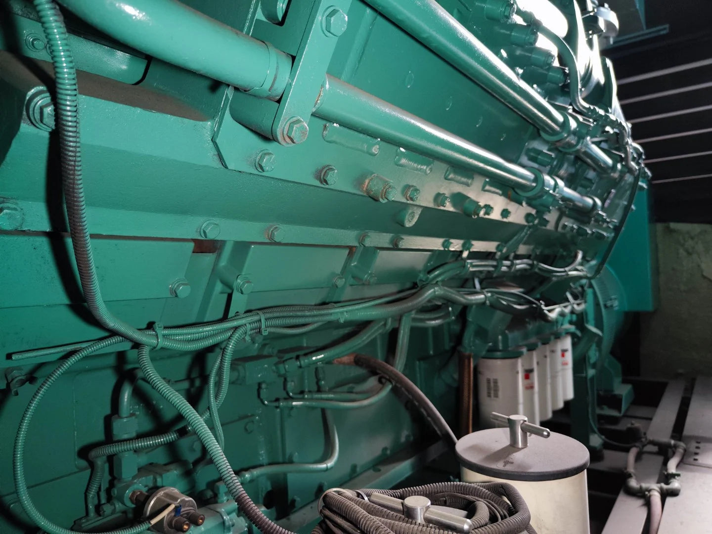 USED 1500KVA CUMMINS KTA50-G2 GENSET @ 14CU1500
