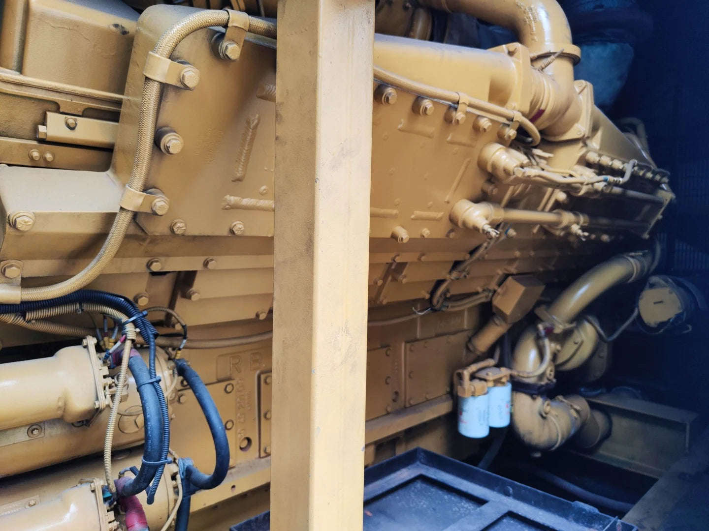 USED 1500KVA CUMMINS KTTA50-G2 GENSET @ 16CU1500