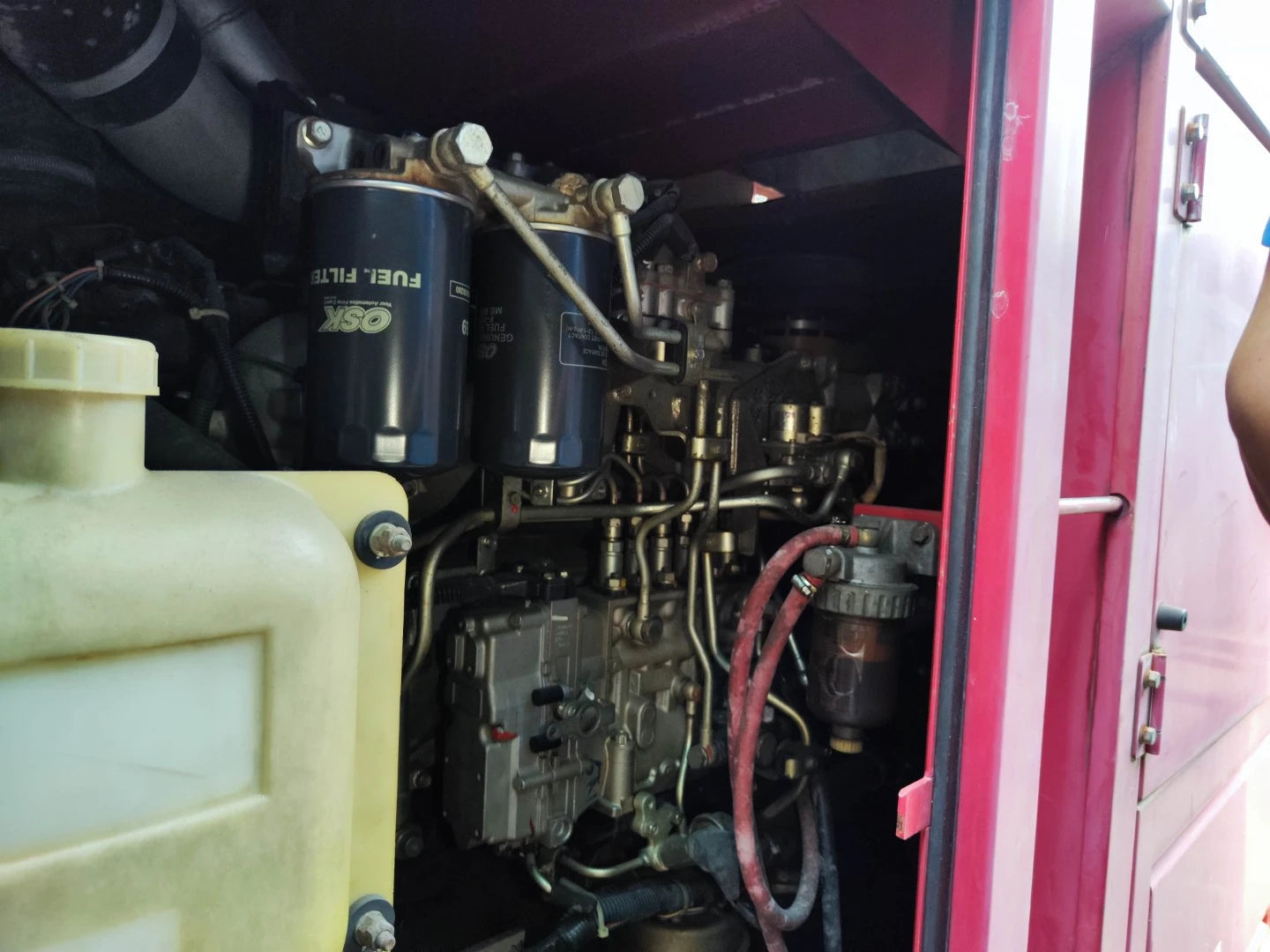 USED 200KVA MITSUBISHI 6D24-TLE2B GENSET @ 7MI200
