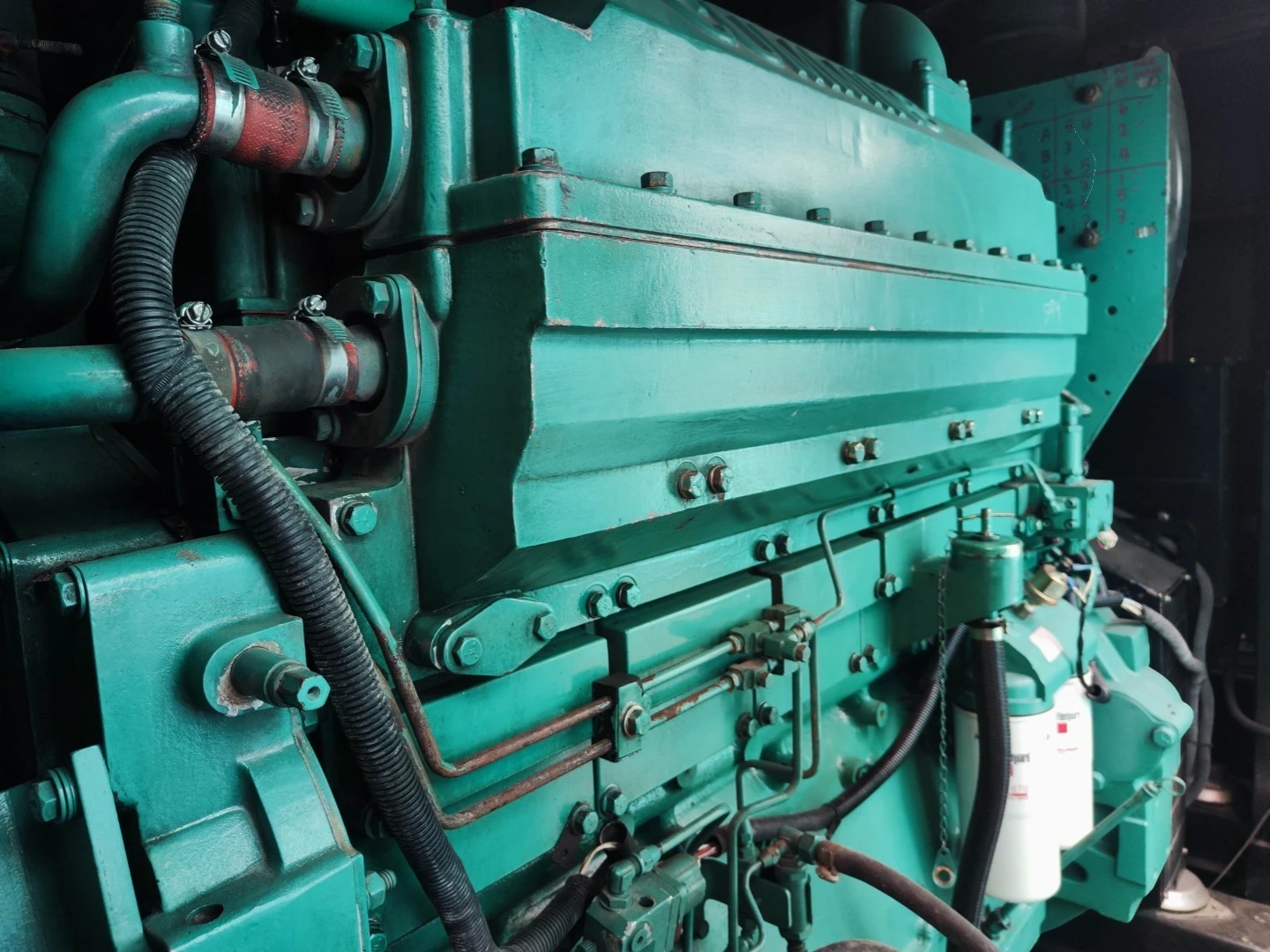 USED 500KVA CUMMINS KTA19-G3A GENSET @ 37CU500