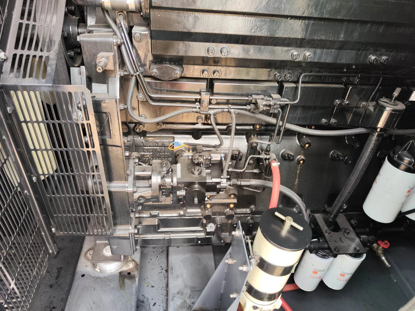 USED 500KVA CUMMINS KTA19-G4 GENSET @ 15CU500