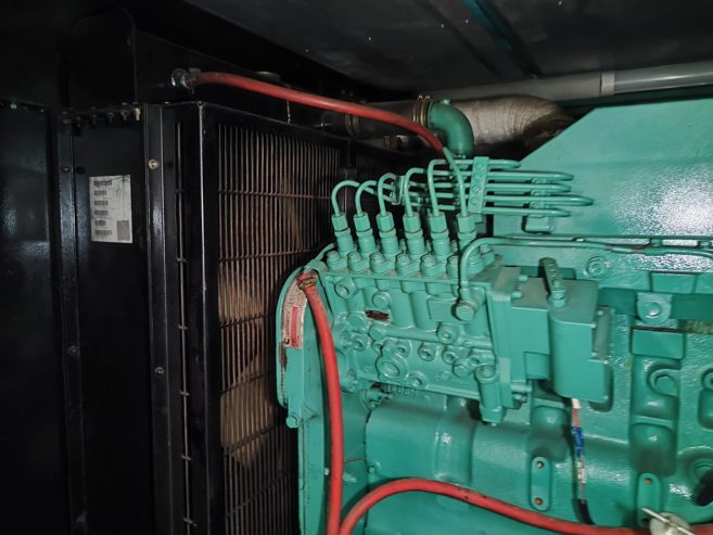 200kVA Cummins 6CT Generator Set @ 4CU200